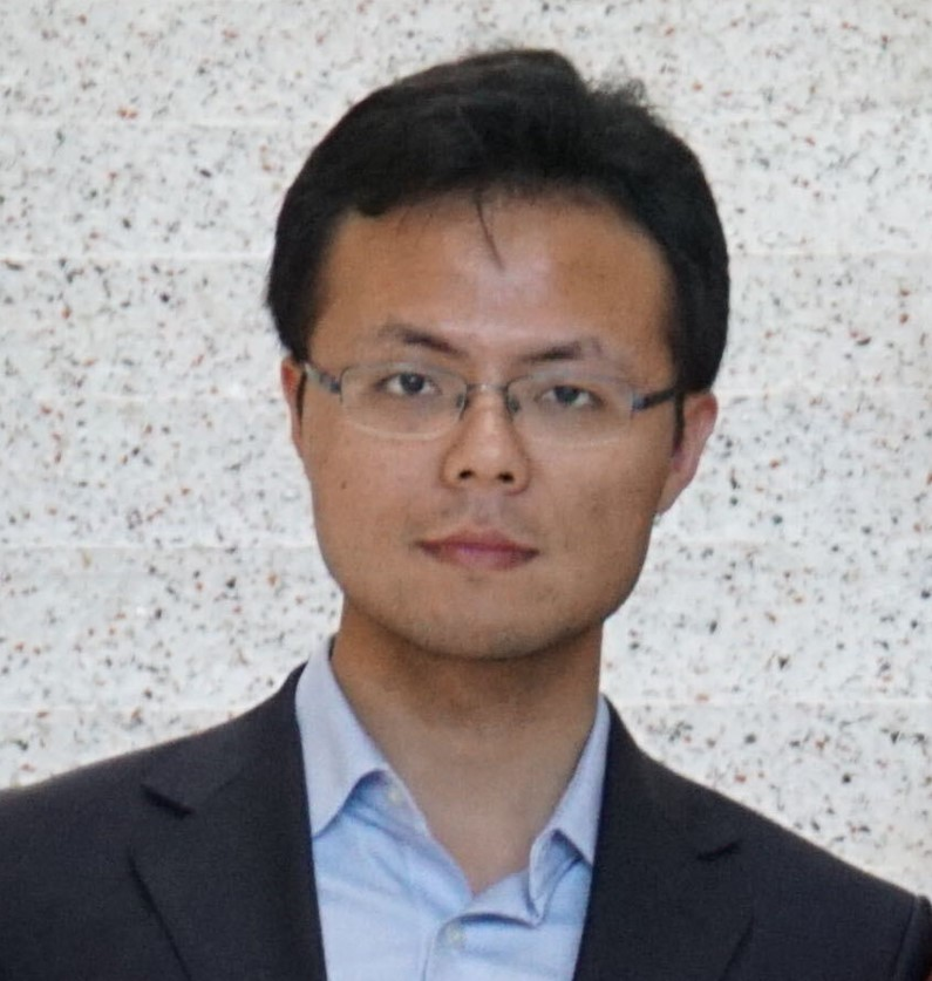 Portrait of Lingyuan Gao